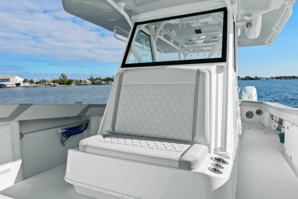 2023 Yellowfin 39