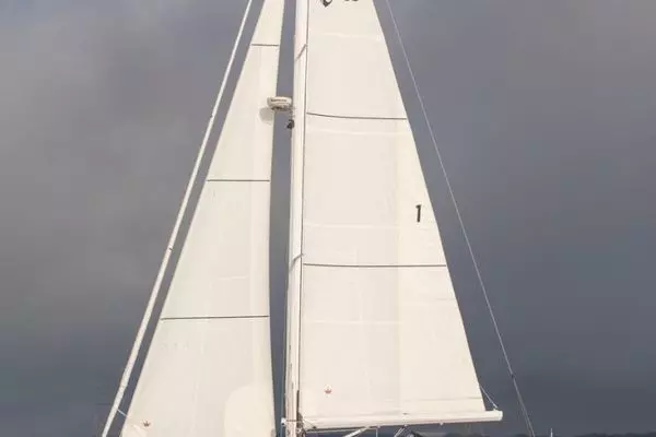 Photo of the 2024 Tartan 395