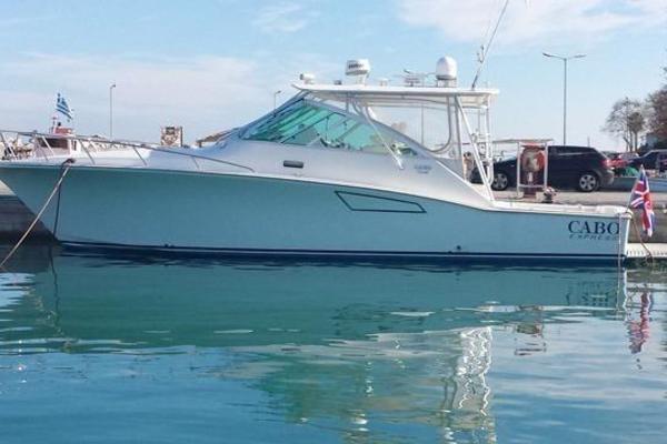 40-ft-Cabo-2011-Express-TURQUOISE-Athens Greece yacht for sale