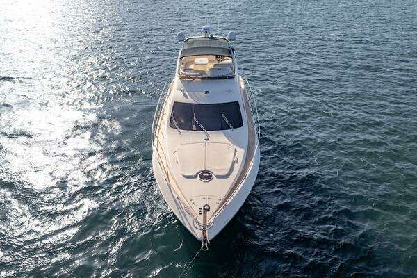 2007 Azimut 62