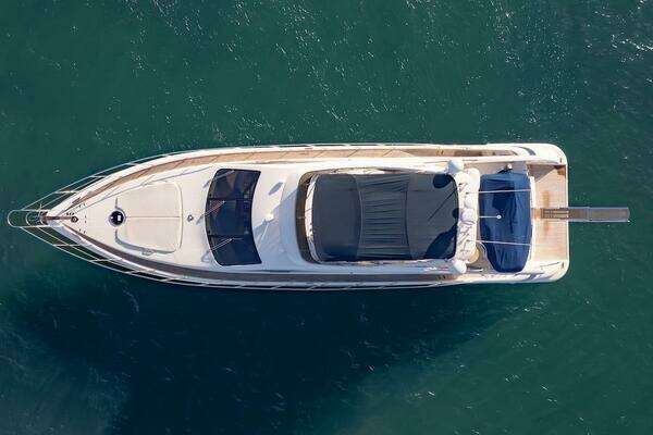 2007 Azimut 62