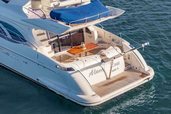 2007 Azimut 62