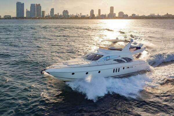 2007 Azimut 62