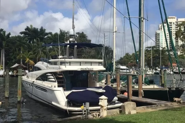 Fairline Squadron Yacht For Sale