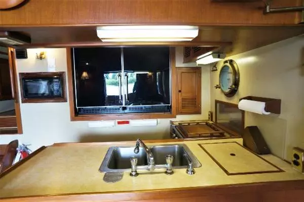 Kadey-Krogen 42 Yacht For Sale