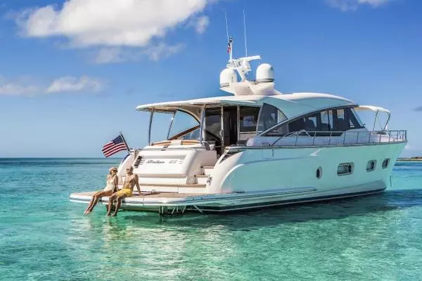 2026Belize 66 ft 66 Sedan