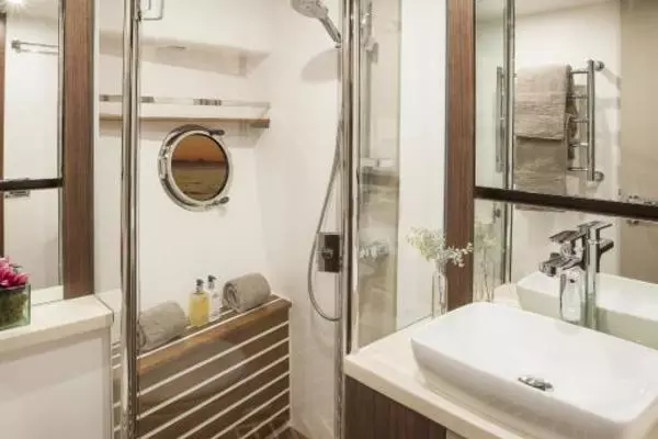 2026Belize 66 ft 66 Sedan