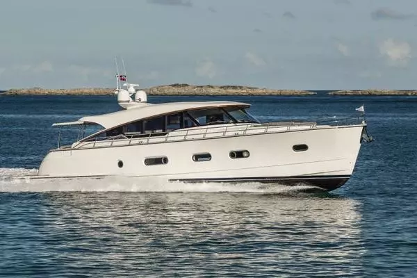 2026Belize 66 ft 66 Sedan