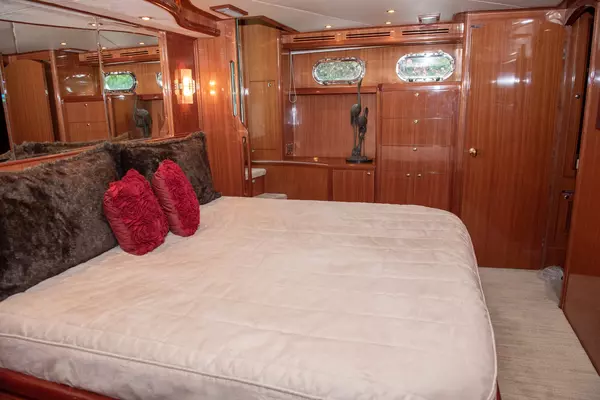 Hampton Motor Yacht Yacht For Sale