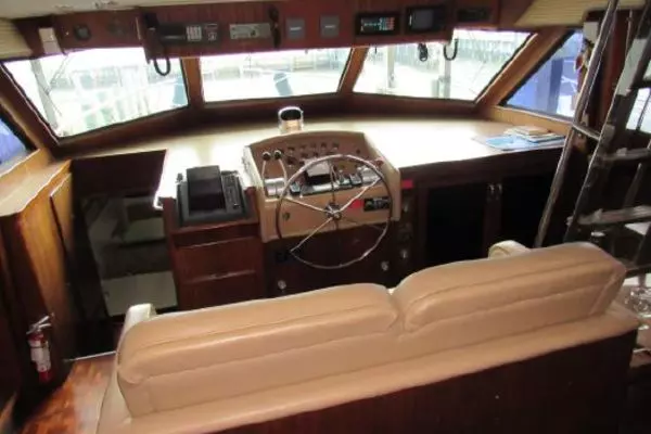 Photo of the 1987 Hatteras  "MY WAY"