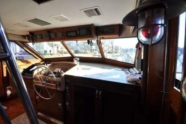 Photo of the 1987 Hatteras  "MY WAY"