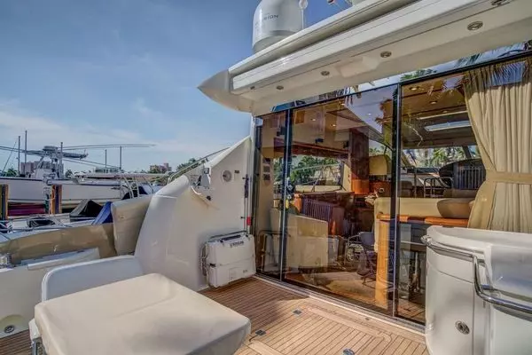 2010 Sunseeker 52