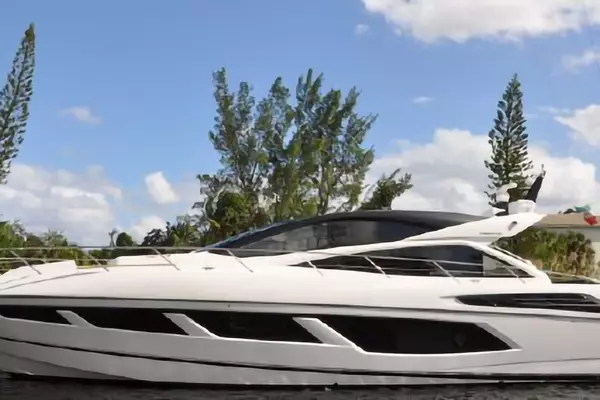 2018 Sunseeker 68