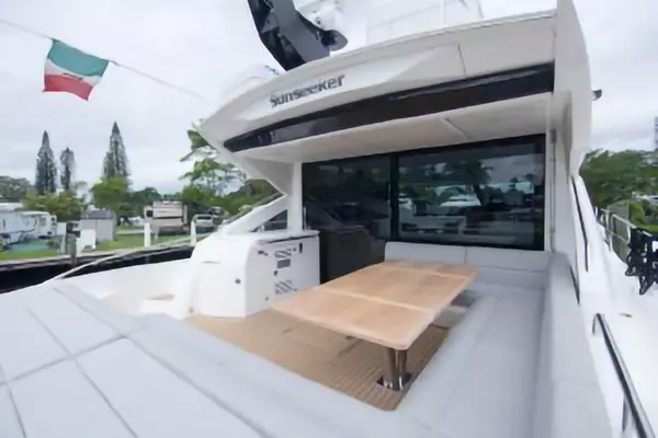 2018 Sunseeker 68