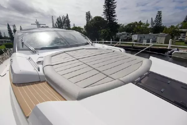 2018 Sunseeker 68
