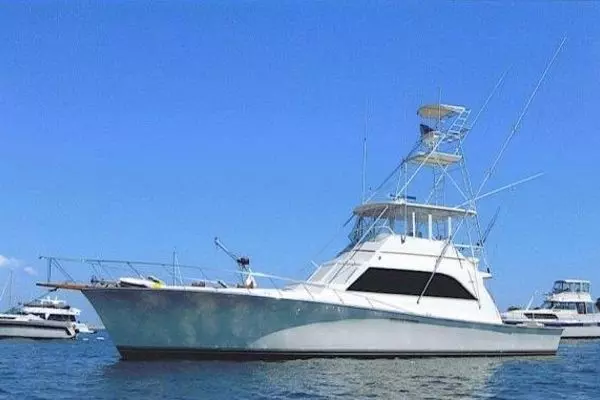 Photo of the 1985 Ocean Yachts Super Sport "Ocean Hunter"