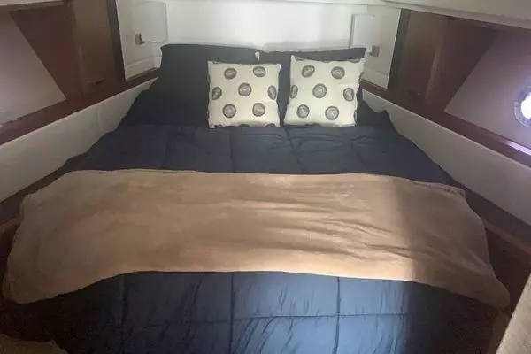 2017 Tiara Yachts 39