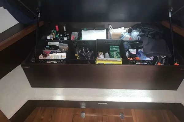 2017 Tiara Yachts 39