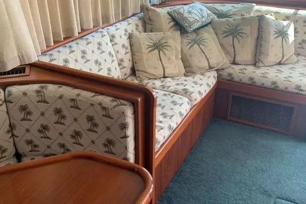 Photo of the 1979 Hatteras Sportfish "Nevera Dull Hook"