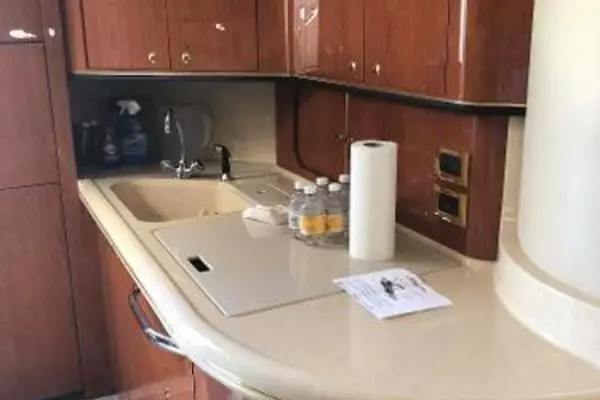 Photo of the 2000 Sea Ray Sundancer "Liza Jane"