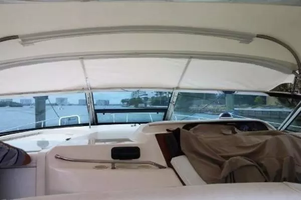 Photo of the 1997 Sea Ray Sundancer "Sea Horse"