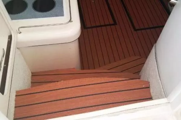 Photo of the 1997 Sea Ray Sundancer "Sea Horse"