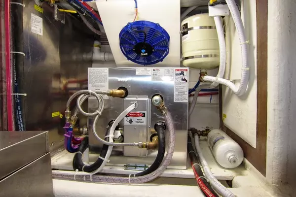 American Tug 485 Yacht For Sale