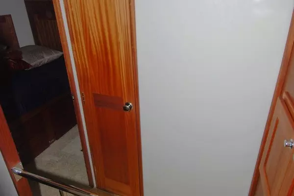 American Tug 485 Yacht For Sale