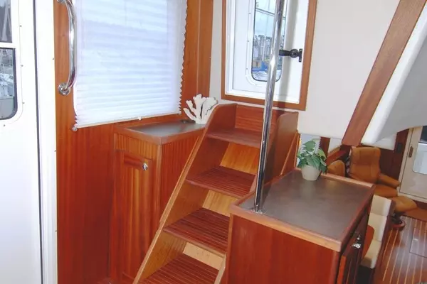 American Tug 485 Yacht For Sale