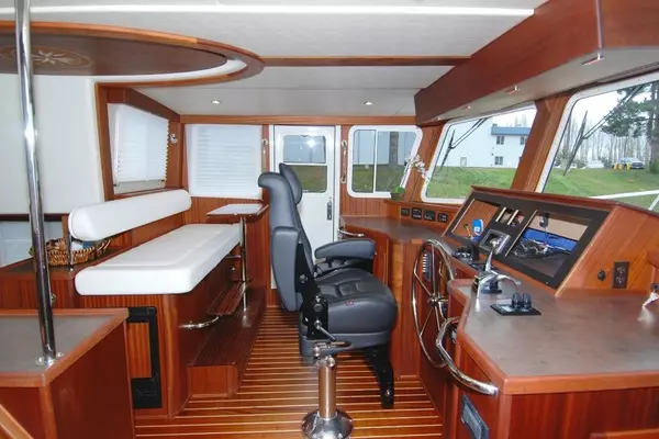 American Tug 485 Yacht For Sale