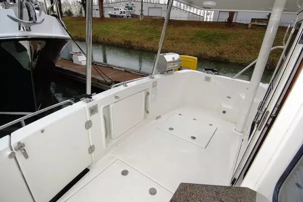 American Tug 485 Yacht For Sale