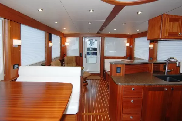 American Tug 485 Yacht For Sale