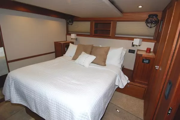 American Tug 485 Yacht For Sale