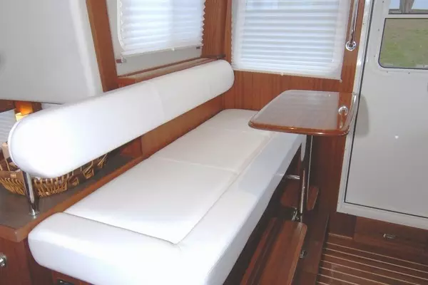 American Tug 485 Yacht For Sale