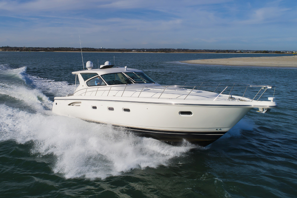 2004 Tiara Yachts 5200 Sovran