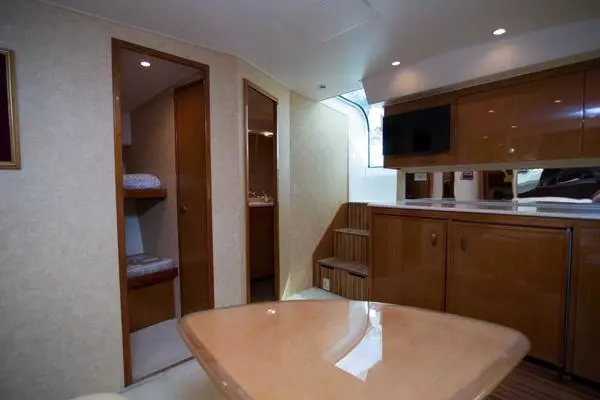 Photo of the 2001 Viking 50 Express "Tiger Six"