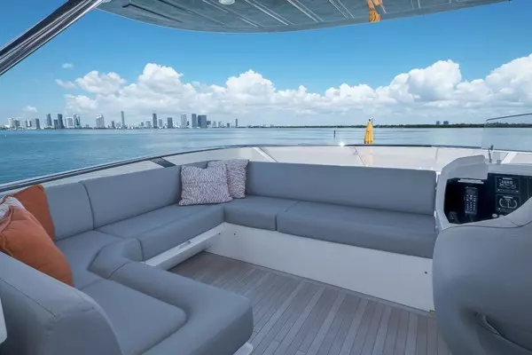 2018 Sunseeker 86