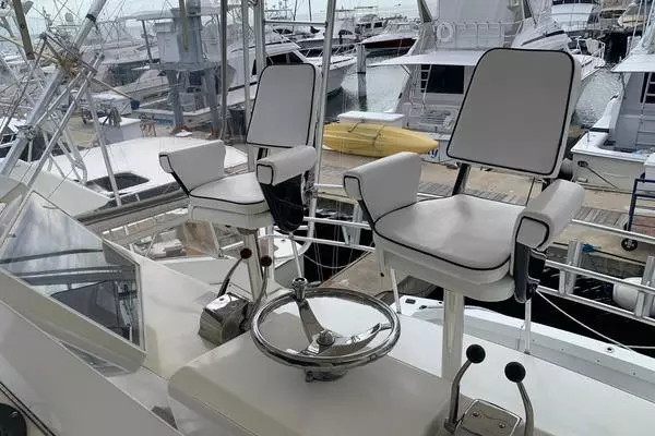 Photo of the 1988 Bertram 50 Convertible "Blue Fever"