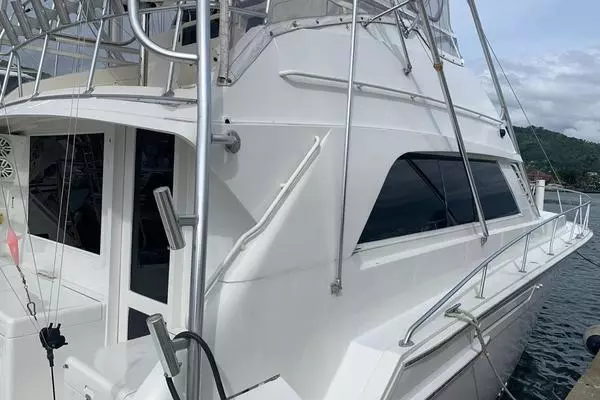 Photo of the 1988 Bertram 50 Convertible "Blue Fever"