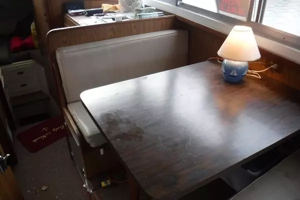 Photo of the 1980 Bertram 33 "Lady Nicole"