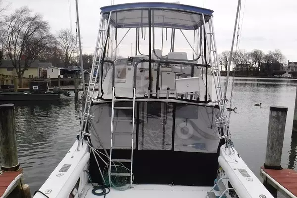 Photo of the 1980 Bertram 33 "Lady Nicole"