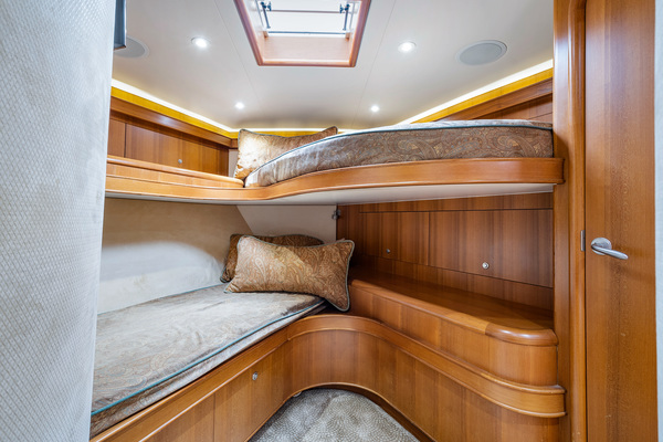 Hit n Run 68ft F amp S Yacht For Sale