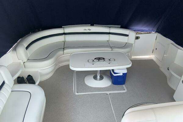 2005 Sea Ray 50
