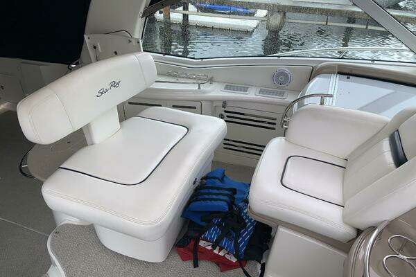 2005 Sea Ray 50