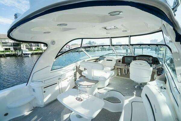2005 Sea Ray 50