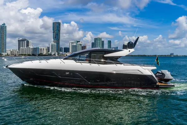 2019 Sunseeker 57