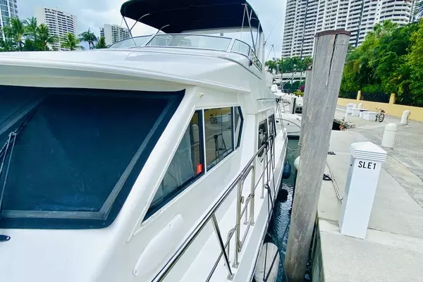 2003 Navigator 57