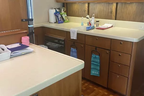 1997 Ocean Yachts 60