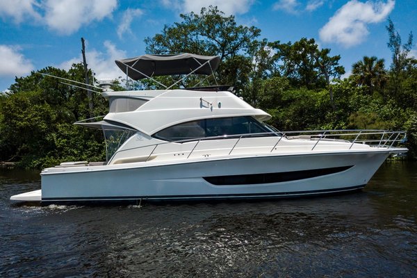 39 ft Riviera 2019 395 SMY Fort Lauderdale Florida United States $952551 39 ft Riviera 2019 395 SMY Fort Lauderdale Florida United States $952551