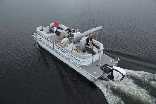 Photo of the 2025 Starcraft SLS 5